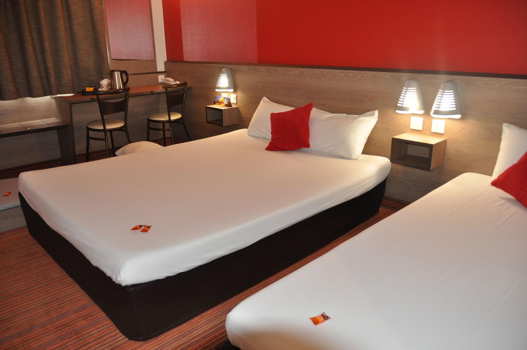 Hotel Clermont Estaing Экстерьер фото