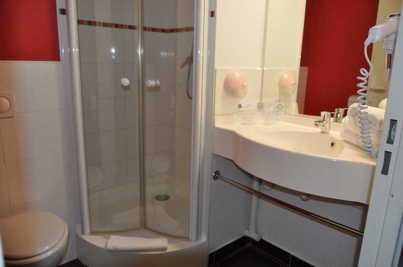 Hotel Clermont Estaing Экстерьер фото