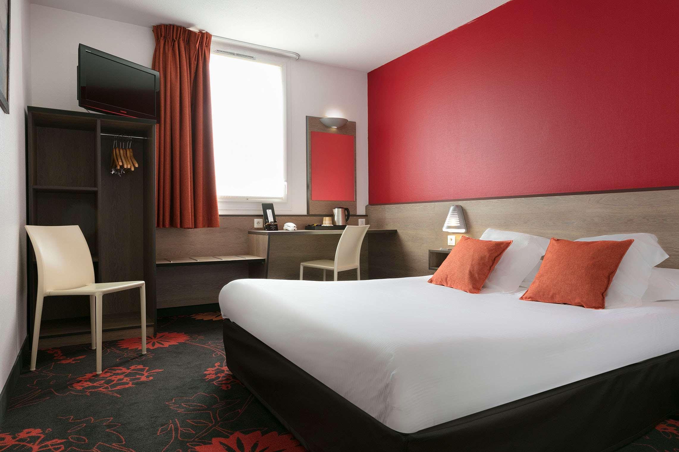 Hotel Clermont Estaing Экстерьер фото